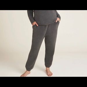Barefoot Dreams eco chic jogger in smoke grey! Size medium